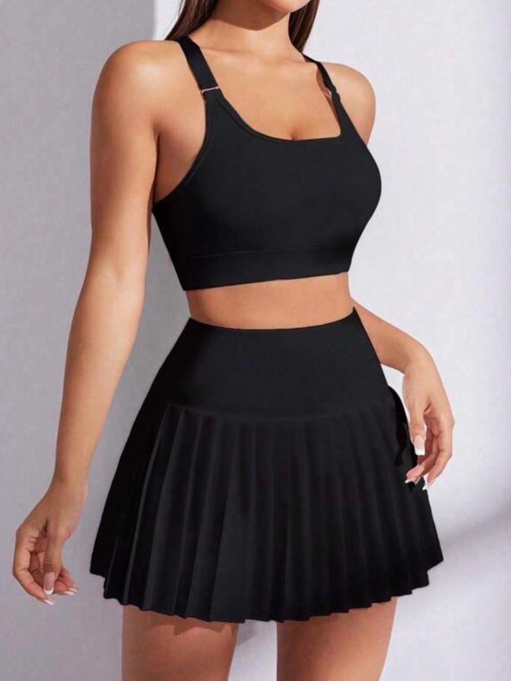 SHEIN Black Women's Activewear Set - Bra & Pleated Skirt